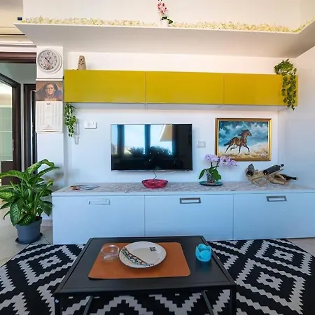 La Vernaccia Apartment *